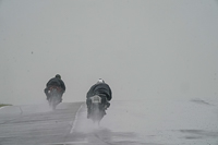 donington-no-limits-trackday;donington-park-photographs;donington-trackday-photographs;no-limits-trackdays;peter-wileman-photography;trackday-digital-images;trackday-photos